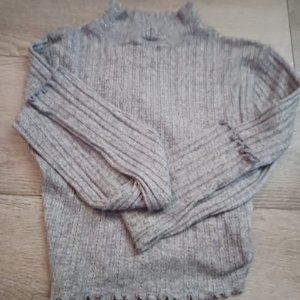 Cropped sweater